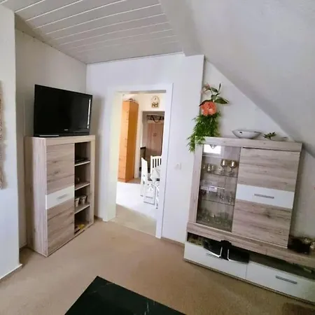 Appartement Urlaub Ueber Den Second Hand Laedchen Grossbreitenbach