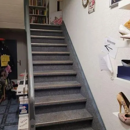 Urlaub Ueber Den Second Hand Laedchen Appartement Grossbreitenbach