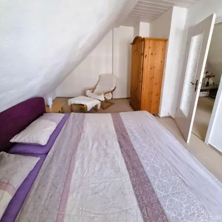 Appartement Urlaub Ueber Den Second Hand Laedchen Grossbreitenbach