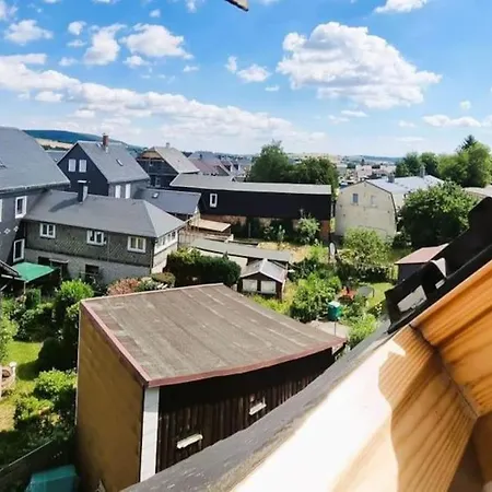 Urlaub Ueber Den Second Hand Laedchen Apartment Grossbreitenbach