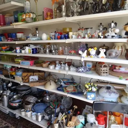 Urlaub Ueber Den Second Hand Laedchen Appartement Grossbreitenbach