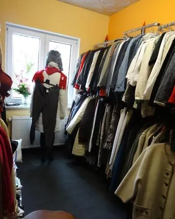 Urlaub Ueber Den Second Hand Laedchen Appartement Grossbreitenbach