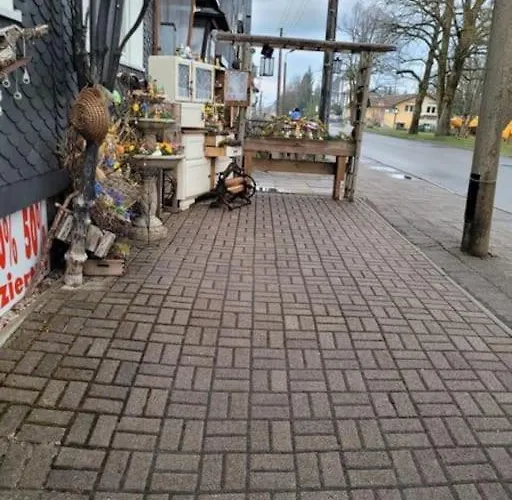 Lejlighed Urlaub Ueber Den Second Hand Laedchen *