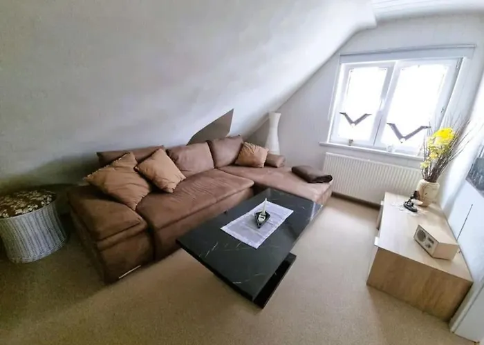 Urlaub Ueber Den Second Hand Laedchen Appartement Grossbreitenbach