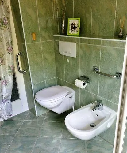 Urlaub Ueber Den Second Hand Laedchen Grossbreitenbach